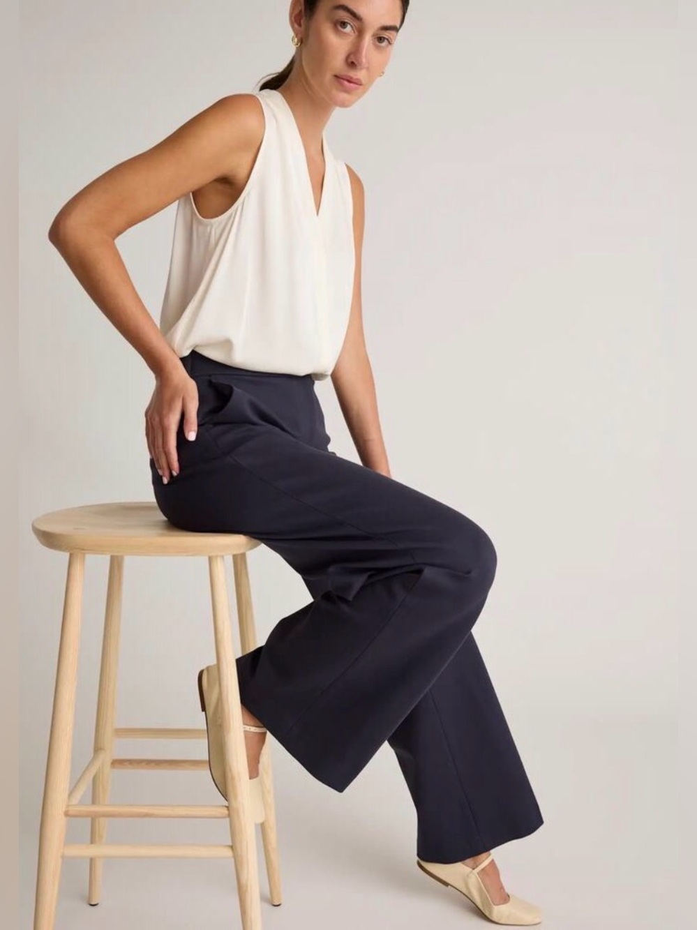 Quince Women’s 6 Navy Blue Ultra Stretch Ponte Trouser Pull on Stretchy Office - Picture 3 of 12